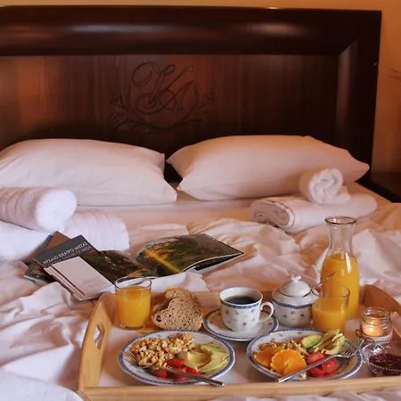 Anthemia Hotel 2*